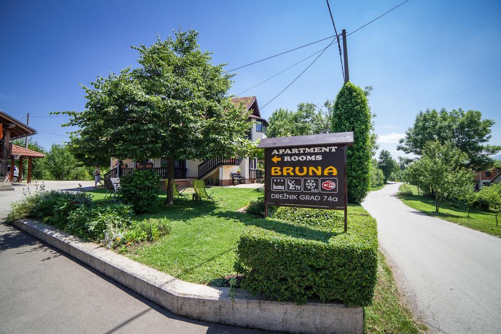 Apartmant & Room Bruna Dreznik Grad Exterior photo